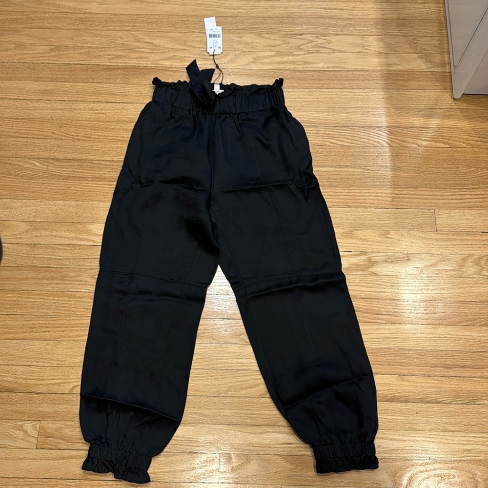 Black trousers